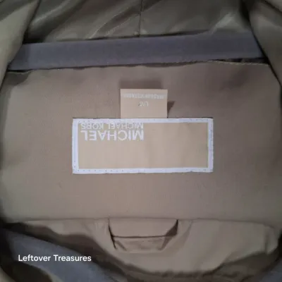 Sale Photo Thumbnail #170