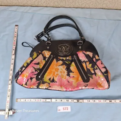 Sale Photo Thumbnail #575