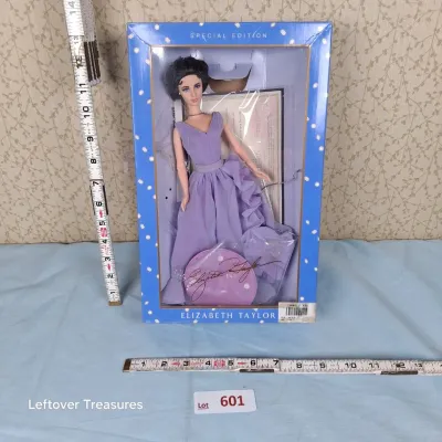 Sale Photo Thumbnail #659