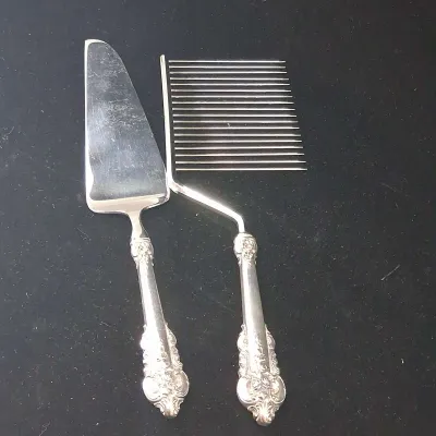 Wallace Grande Baroque Sterling and Stainless Cake Comb and Server