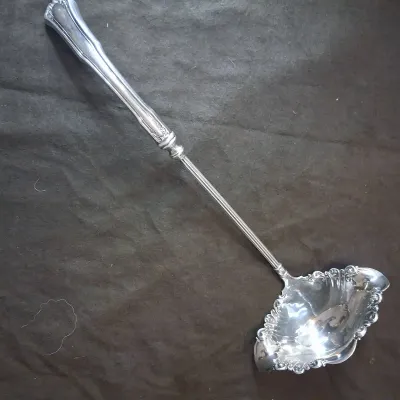 R Wallace 1835 Silver Plate Large Punch Ladle