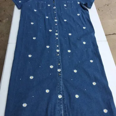 Quacker Factory Embroidered Daisy Denim Button-Front Maxi Dress Size 1X 
