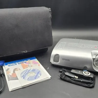 Epson PowerLite S3 LCD Multimedia Projector EMP-S3 w/ Carrying Case, Remote & Accessories – Tested W