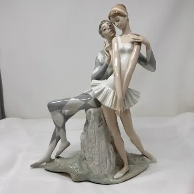 Elegant Lladro Porcelain Ballerina and Harlequin Dancer Figurine 