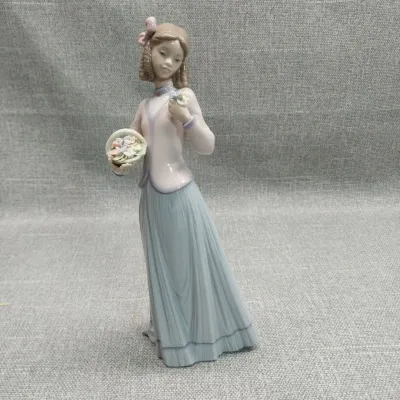 Lladro "Innocence in Bloom"