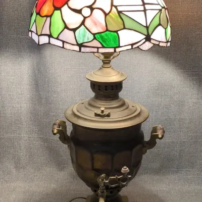 Samovar Lamp With Stained Glass Shade