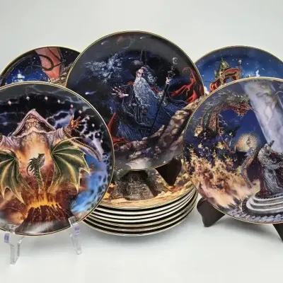 The Franklin Mint Royal Doulton Dragon & Wizard Plate Lot (12Pc)