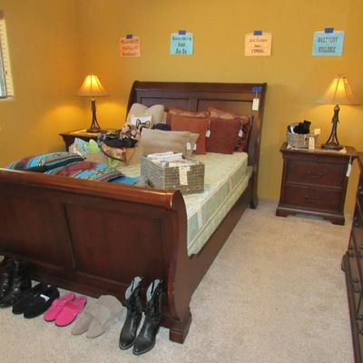 Sale Photo Thumbnail #119