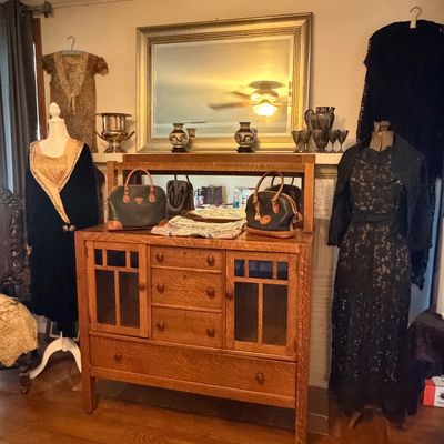 Sale Photo Thumbnail #47