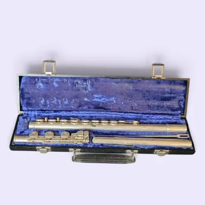 JB112 Gemeinhardt Silver-Plated Concert Flute with Hard Case