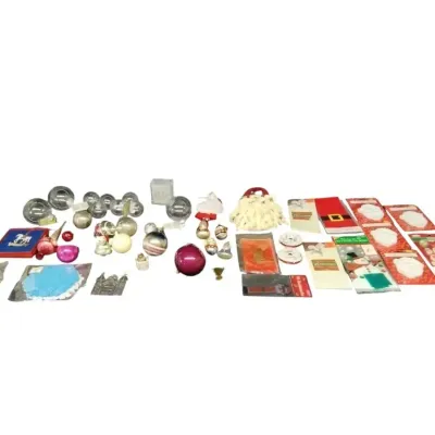 JB322 Christmas Ornaments & More