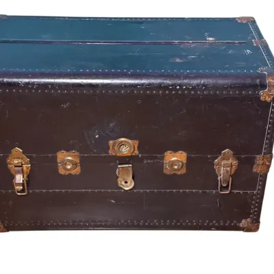JB207 Vintage Hartmann Trunk 