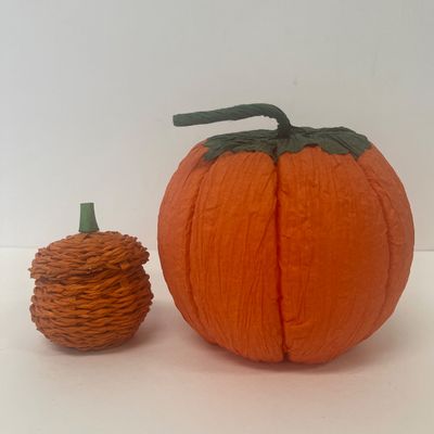 LOT 65: Halloween Pumpkin Lot