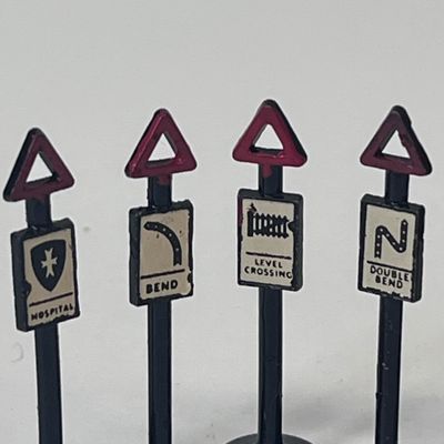 LOT 53: Matchbox Car Accessories
