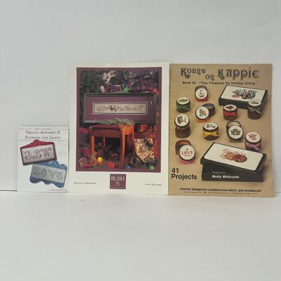 LOT 68: Sewing Lot in Vintage Box