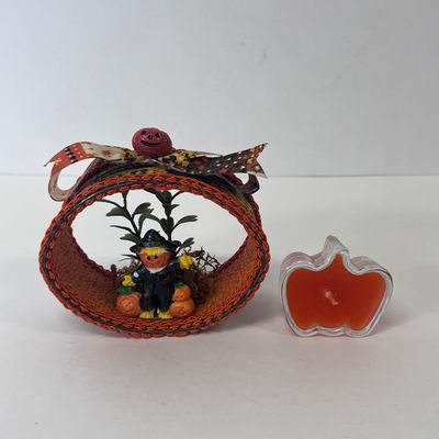 LOT 59: Huge Halloween Lot