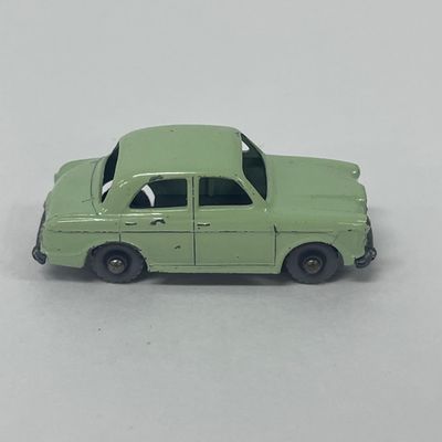LOT 54: LESNEY Matchbox Car Lot
