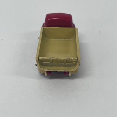 LOT 54: LESNEY Matchbox Car Lot