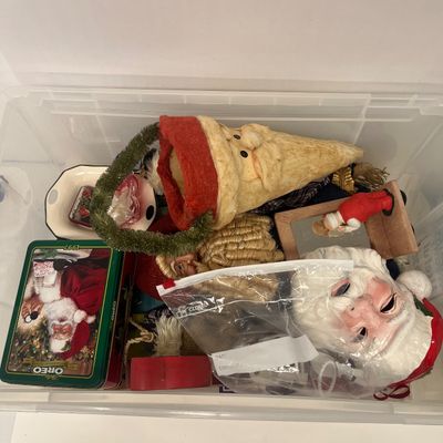 LOT 64: Christmas Lot