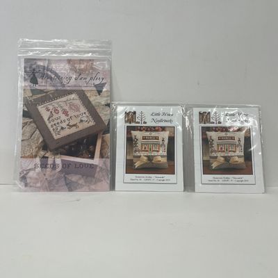 LOT 68: Sewing Lot in Vintage Box