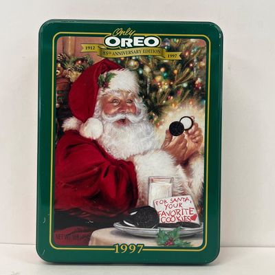 LOT 64: Christmas Lot