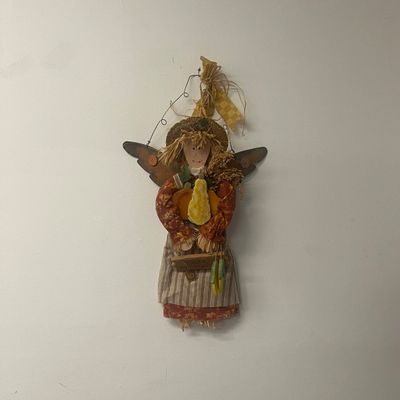 LOT 67: Halloween Lot