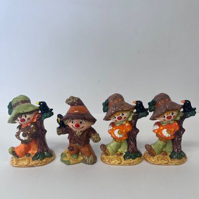 LOT 59: Huge Halloween Lot
