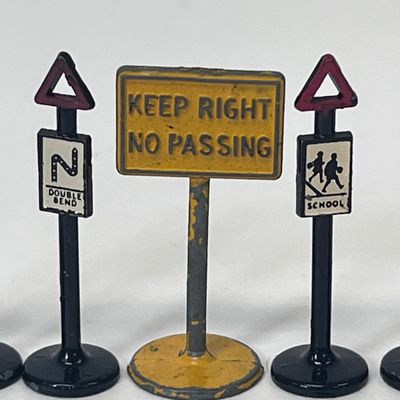 LOT 53: Matchbox Car Accessories