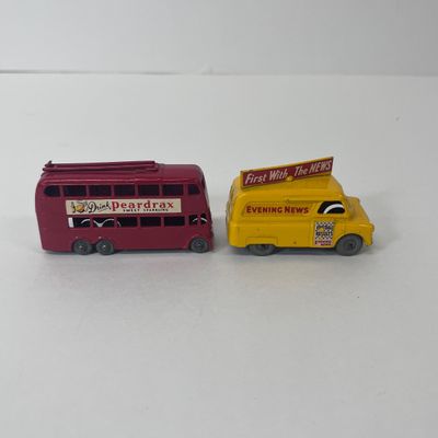 LOT 52: LESNEY Matchbox Cars