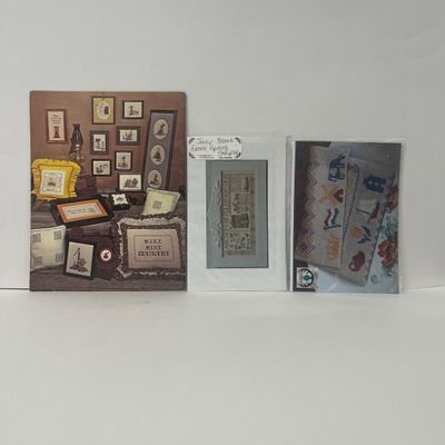 LOT 68: Sewing Lot in Vintage Box