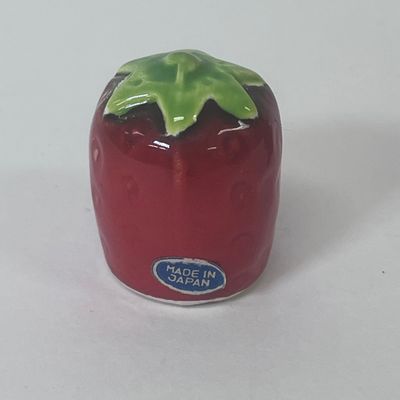 LOT 55: Strawberry Deco Lot