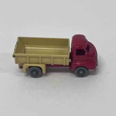 LOT 54: LESNEY Matchbox Car Lot