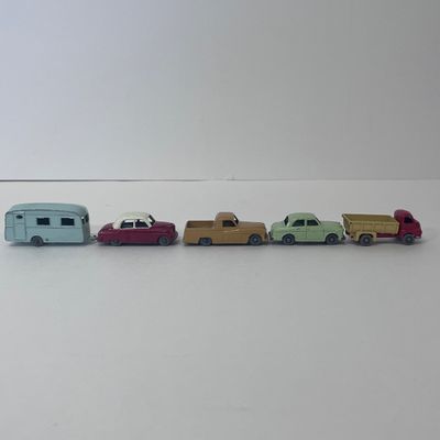 LOT 54: LESNEY Matchbox Car Lot
