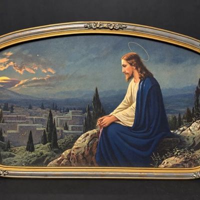 Sale Photo Thumbnail #6: Framed vintage religious print depicting Jesus overlooking Jerusalem, set in a two-tone oval wooden frame with ornate corner accents.