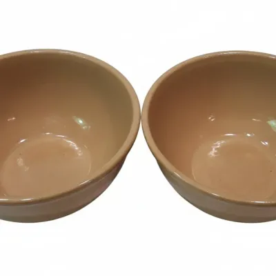 Sale Photo Thumbnail #708: Vintage yelloware mixing bowls