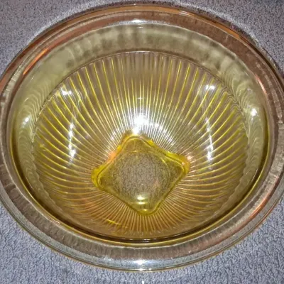 Sale Photo Thumbnail #624: Vintage federal glass golden glow ribbed mixing bowl