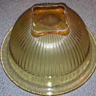 Sale Photo Thumbnail #623: Vintage federal glass golden glow ribbed mixing bowl third image