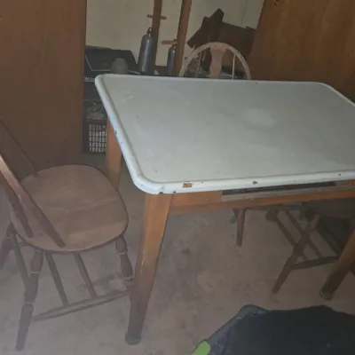 Sale Photo Thumbnail #564: Vintage enamel top kitchen table and chair set
