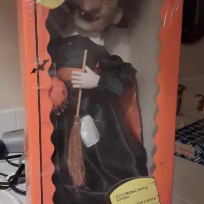 Sale Photo Thumbnail #675: Santa s best halloween witch action figure