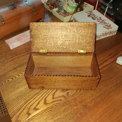 Sale Photo Thumbnail #574: Vintage pyrography and carved wooden keepsake box second image