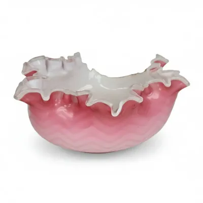 Sale Photo Thumbnail #626: Vintage fenton pink peach crest ruffled bowl