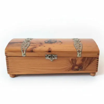 Sale Photo Thumbnail #573: Vintage mcgraw box co cedar keepsake box with nautical motif