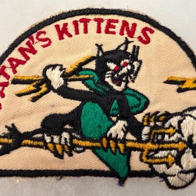Sale Photo Thumbnail #428: Post WWII U.S. Navy Fighter Squadron VF-191 Patch