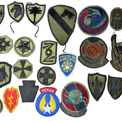 Sale Photo Thumbnail #694: A Collection of United States Army and Air Force Subdued and Full Color Unit Patches