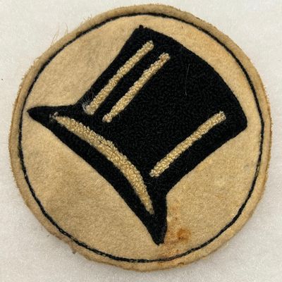 Sale Photo Thumbnail #414: WWII U.S. Navy VB-4 Bomber Squadron Patch - Tophatters