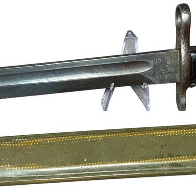 Sale Photo Thumbnail #498: World War II US M1 Bayonet by E US with M7 Scabbard