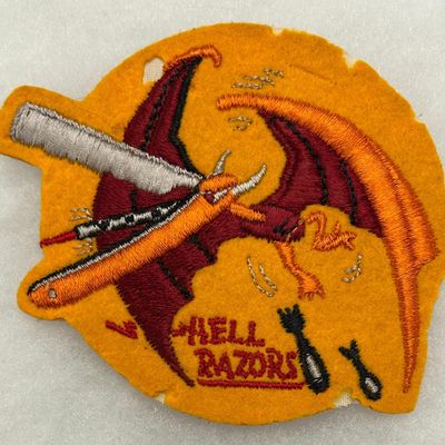 Sale Photo Thumbnail #467: WWII U.S. Navy VB-81 Bombing Squadron Patch