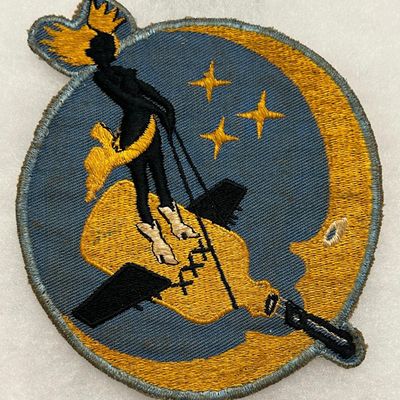 Sale Photo Thumbnail #470: WWII U.S. Navy VC-3 Composite Squadron Patch