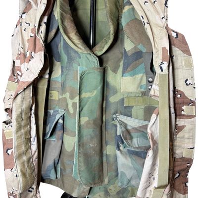 Sale Photo Thumbnail #715: US Military Woodland PASGT Fragmentation Protective Vest with 6-Color Desert Camouflage Cover