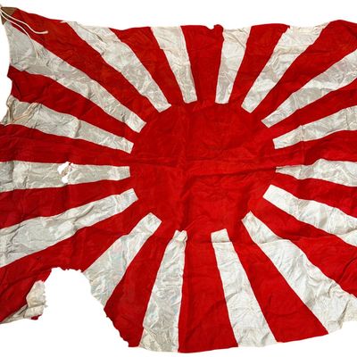 Sale Photo Thumbnail #275: World War II Japanese Army Military Silk Rising Sun Flag with Leather Corners